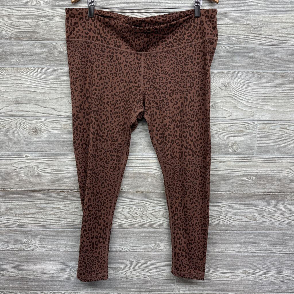 NEW Under The Belly Blackout Leggings Animal Print