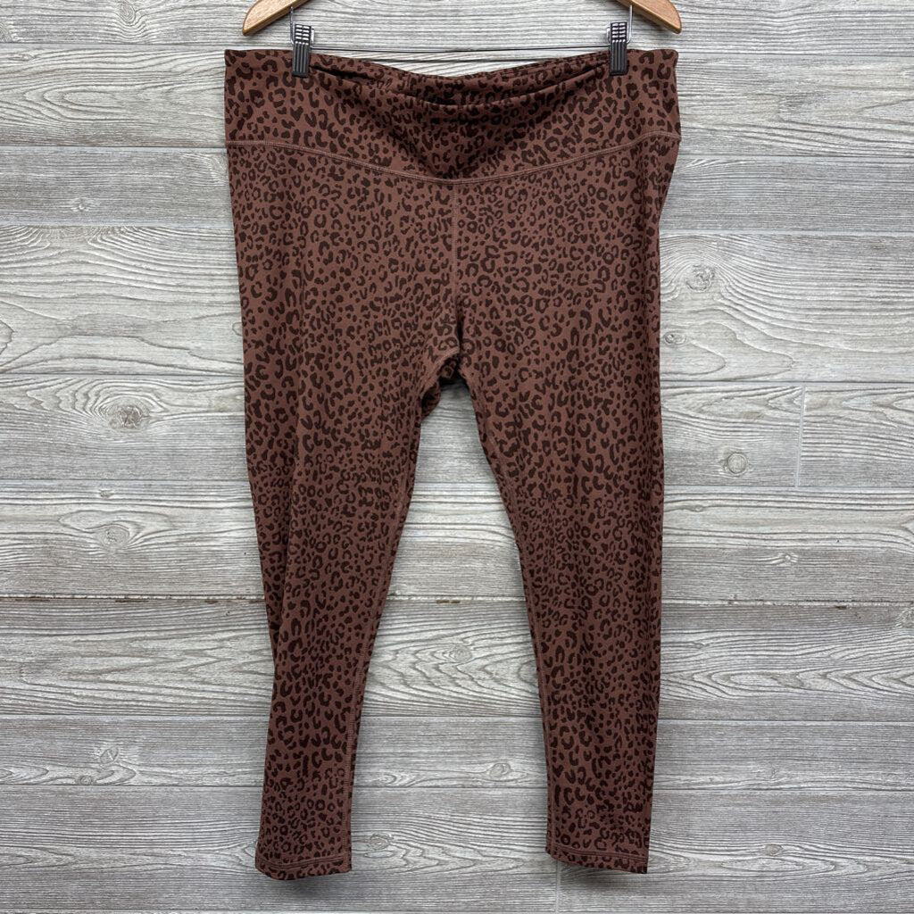 NEW Under The Belly Blackout Leggings Animal Print