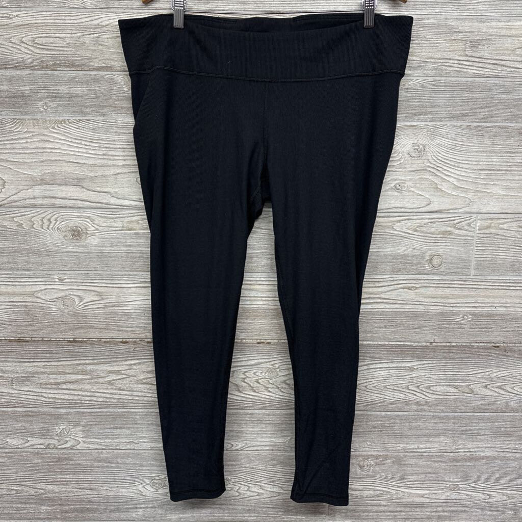 NEW Under The Belly Blackout Leggings
