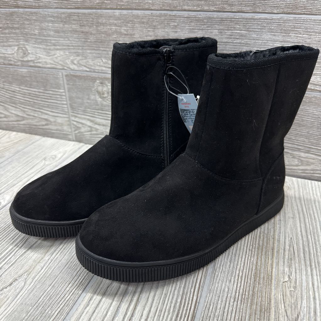 NEW Holland Side Zip Boots 5y