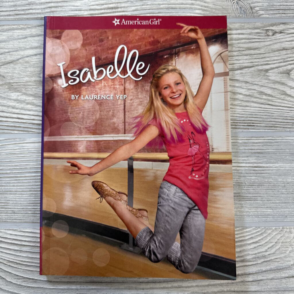 BOOK American Girl Isabelle