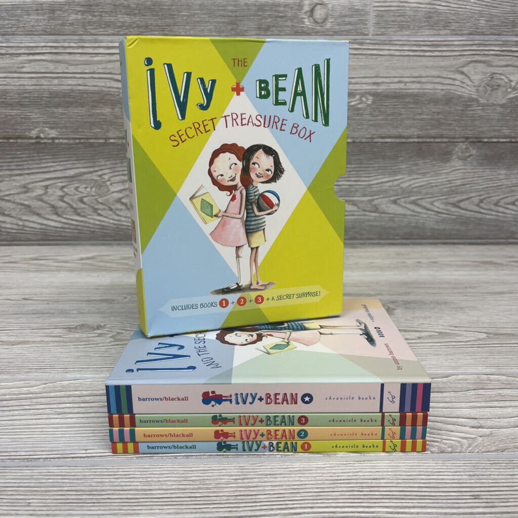 Book Vega & The Fashion Disaster