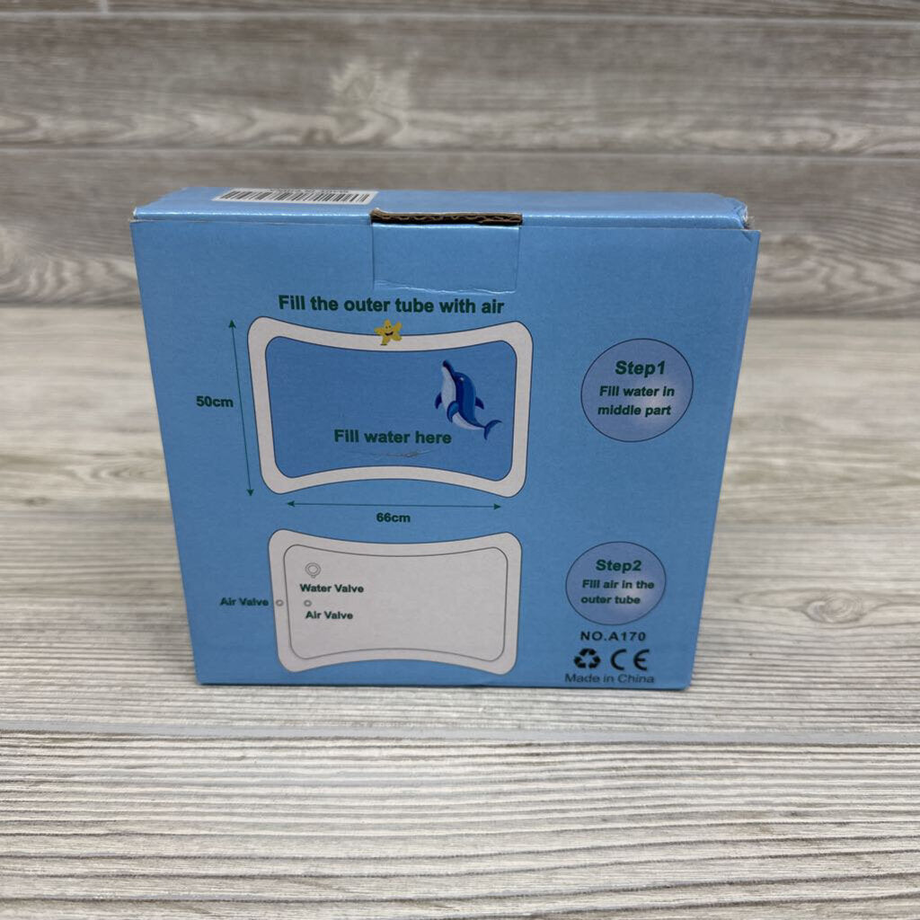 NEW Pat & Play Whale Water Mat