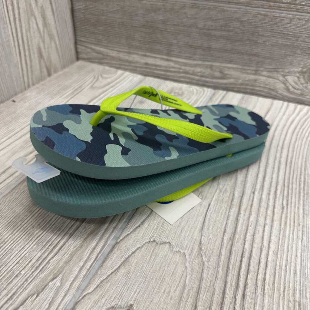 NEW Sam Camo Flip Flop Sandals