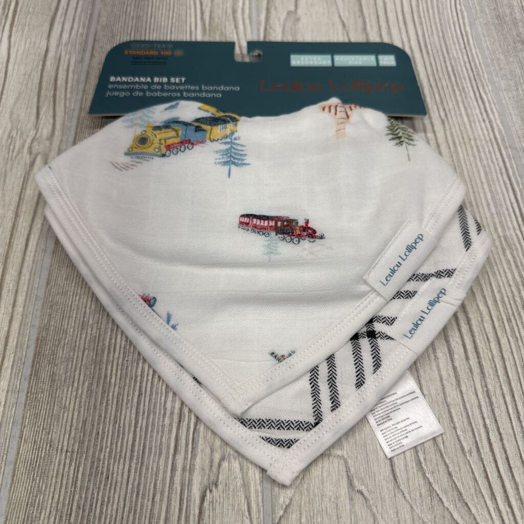 NEW Bandana Bib Set Trains Plaid