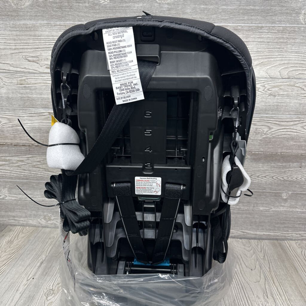 NEW Cover Me 4 In 1 Convertible Car Seat - Vespa