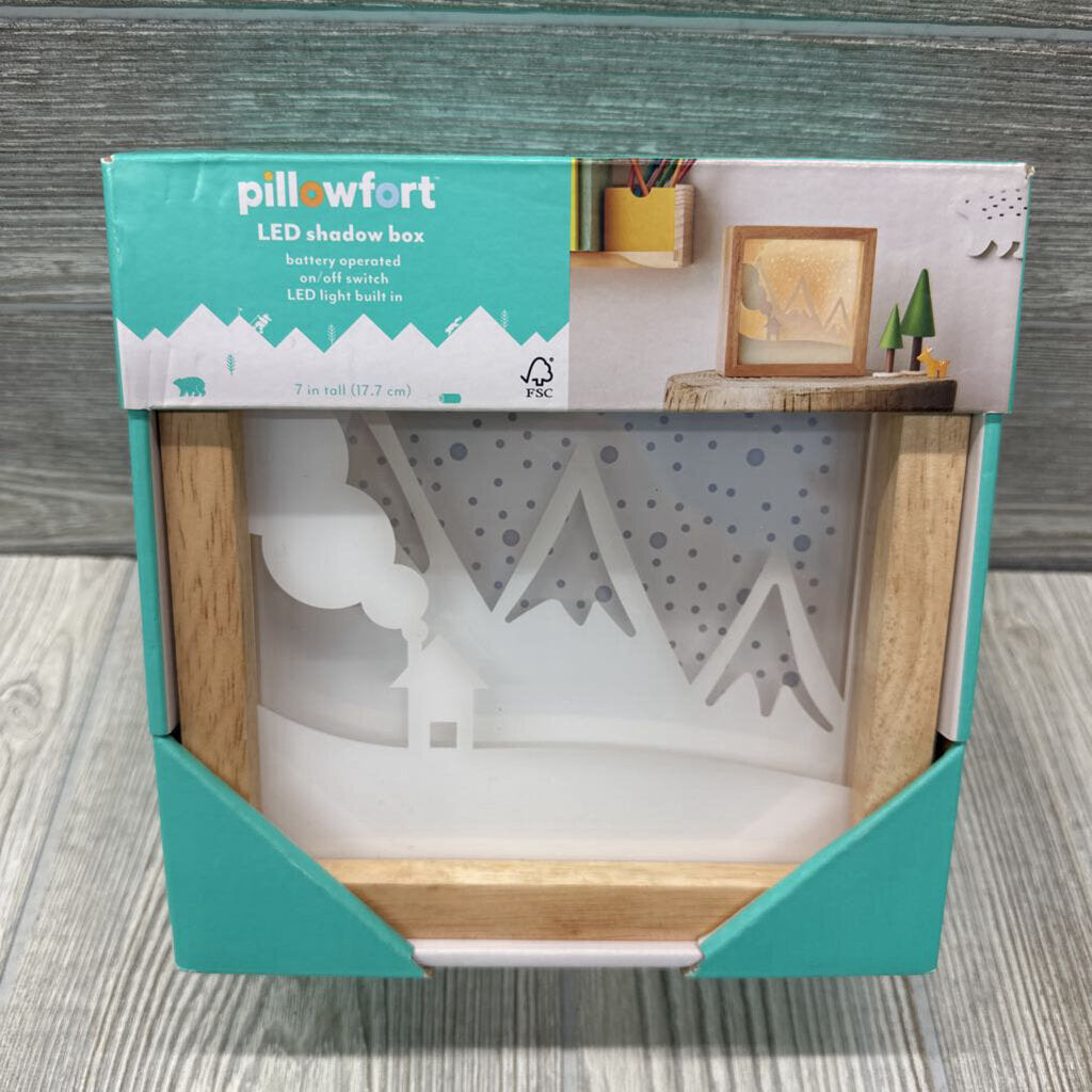 NWE LED Shadow Box Mountains