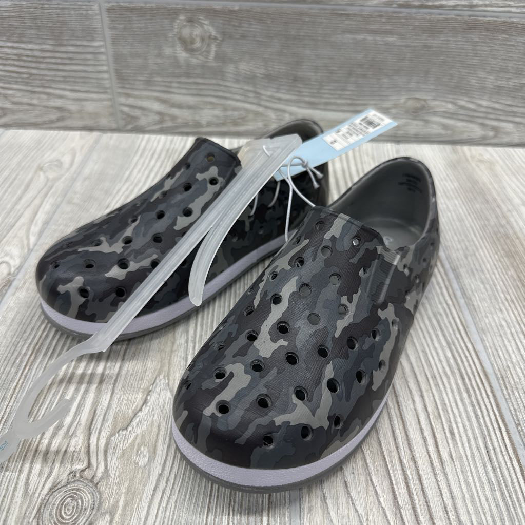 NEW Jese Shoes Camo 12c