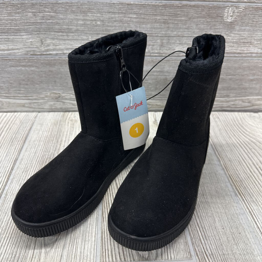 NEW Holland Side Zip Boots 1y