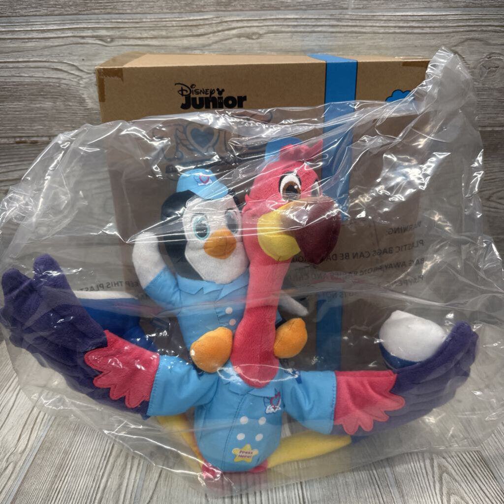 NEW Talk & Flap Pip & Freddy