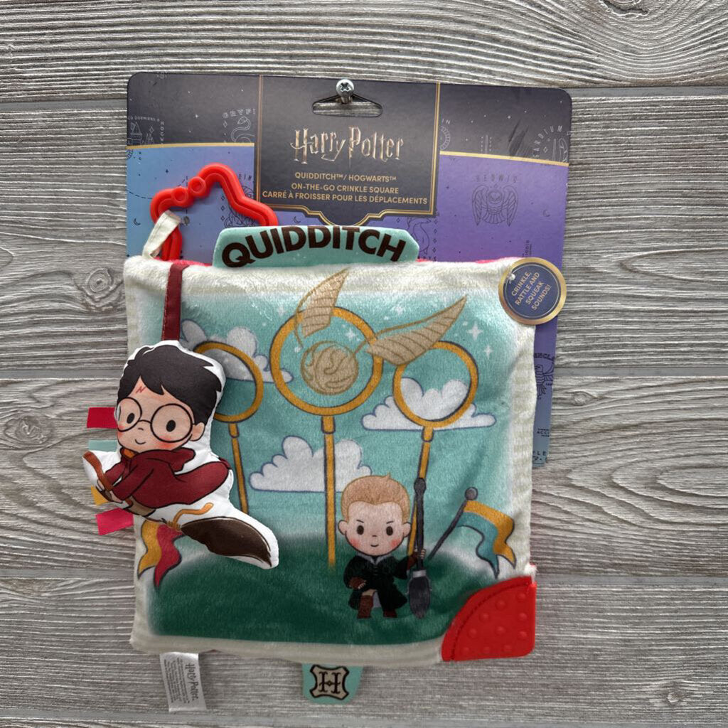 NEW Quidditch On The Go Crinkle Square