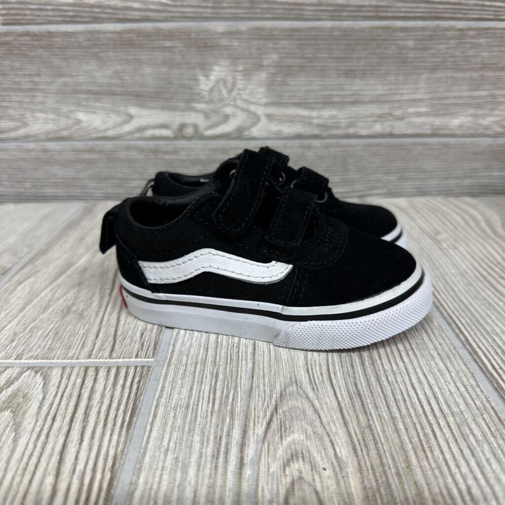 NEW Ward V Velcro Shoes 5c