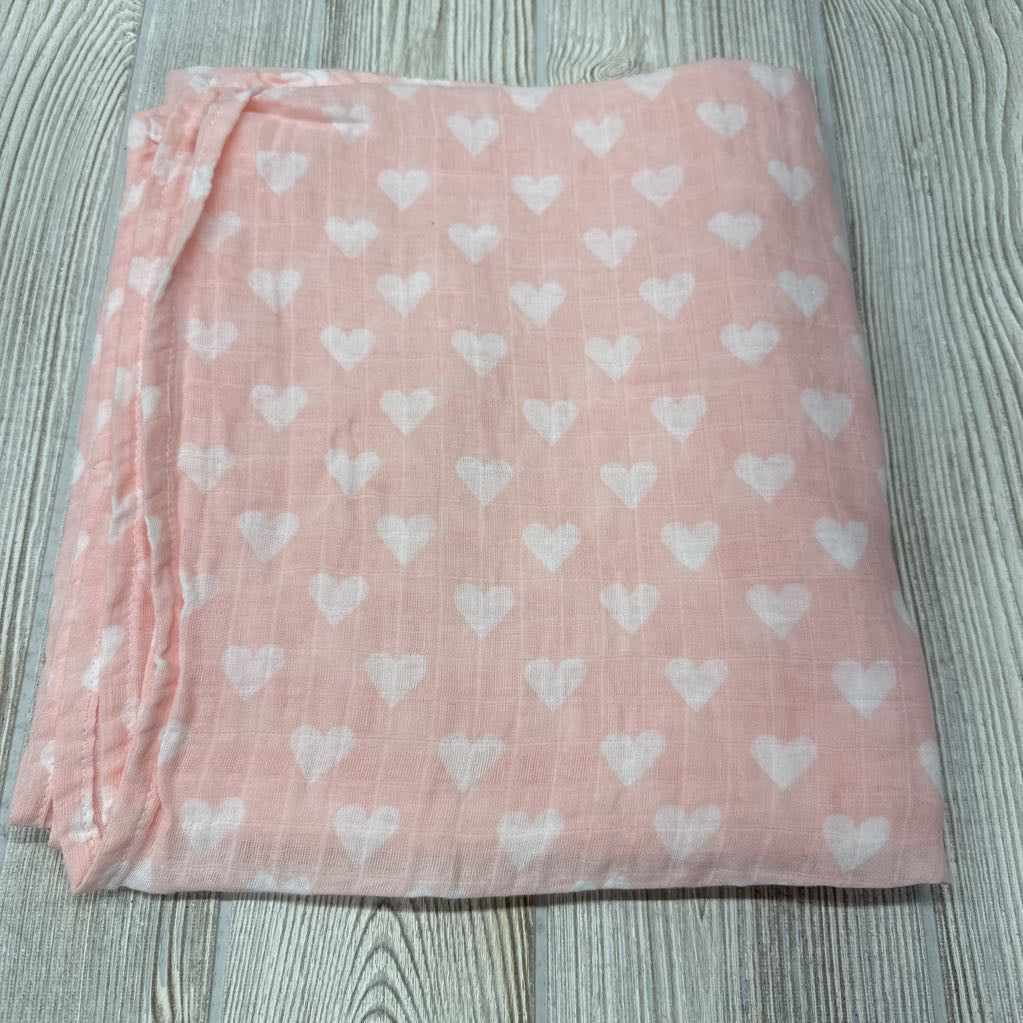 Muslin Blanket Hearts