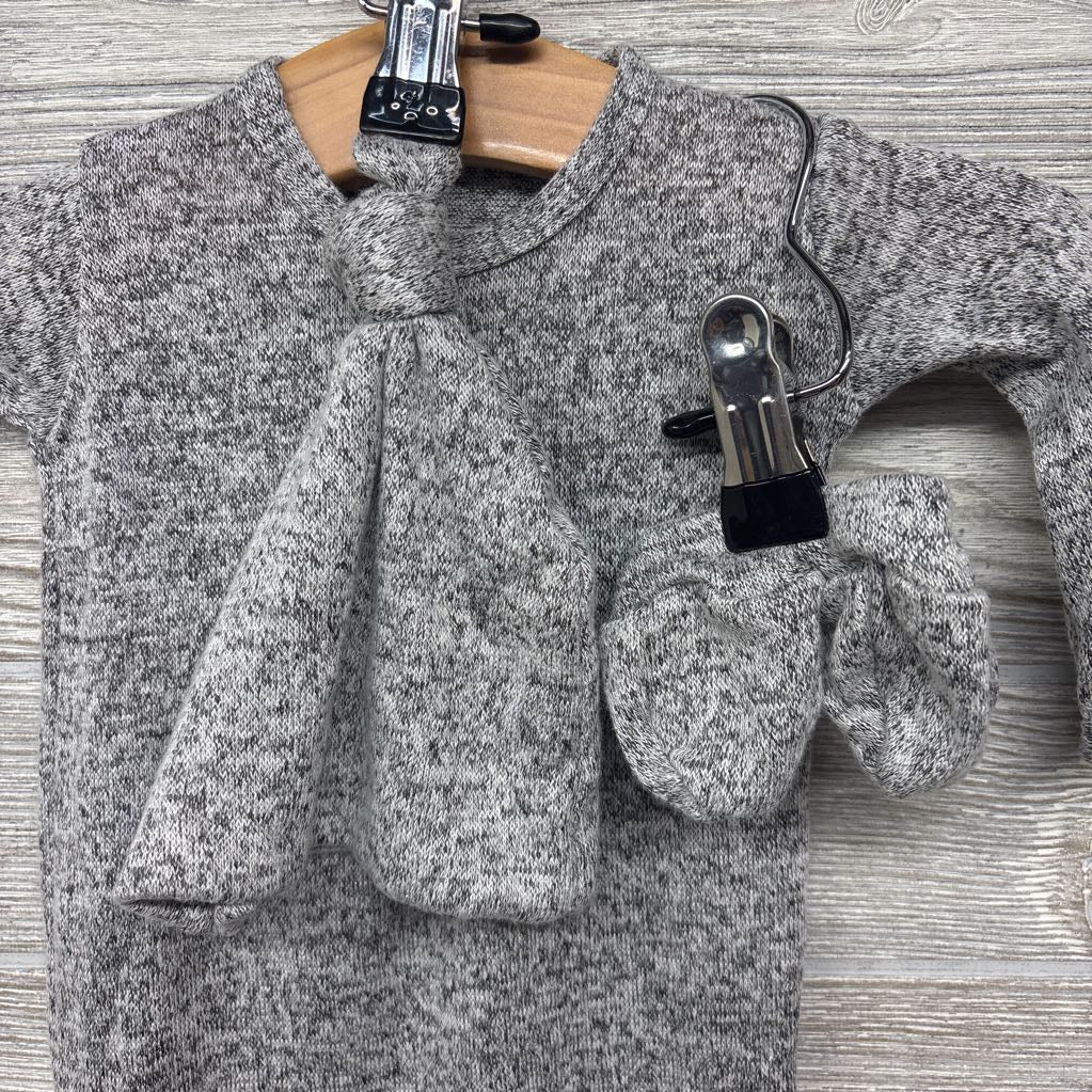 LS Knotted Gown W/ Booties & Hat nb