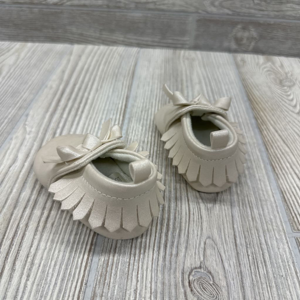 Iridescent Fringe Crib Shoes 1c