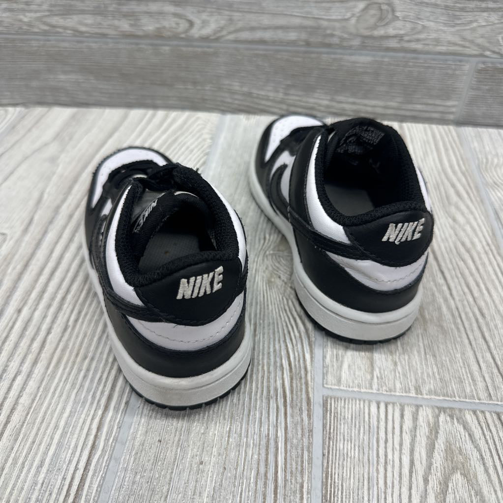 Dunk Low Sneakers 7c