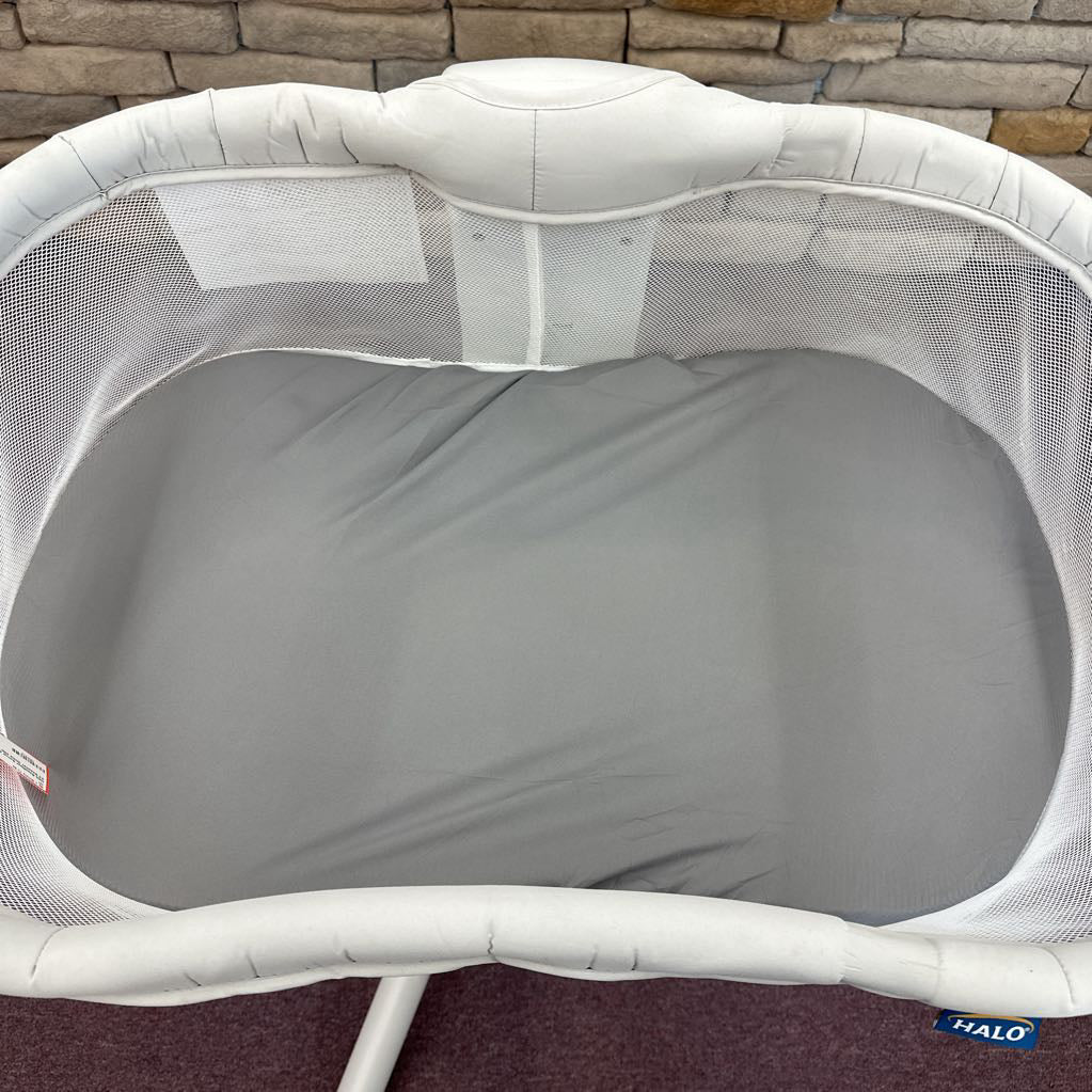 BassiNest Swivel Sleeper 3.0 Bassinet