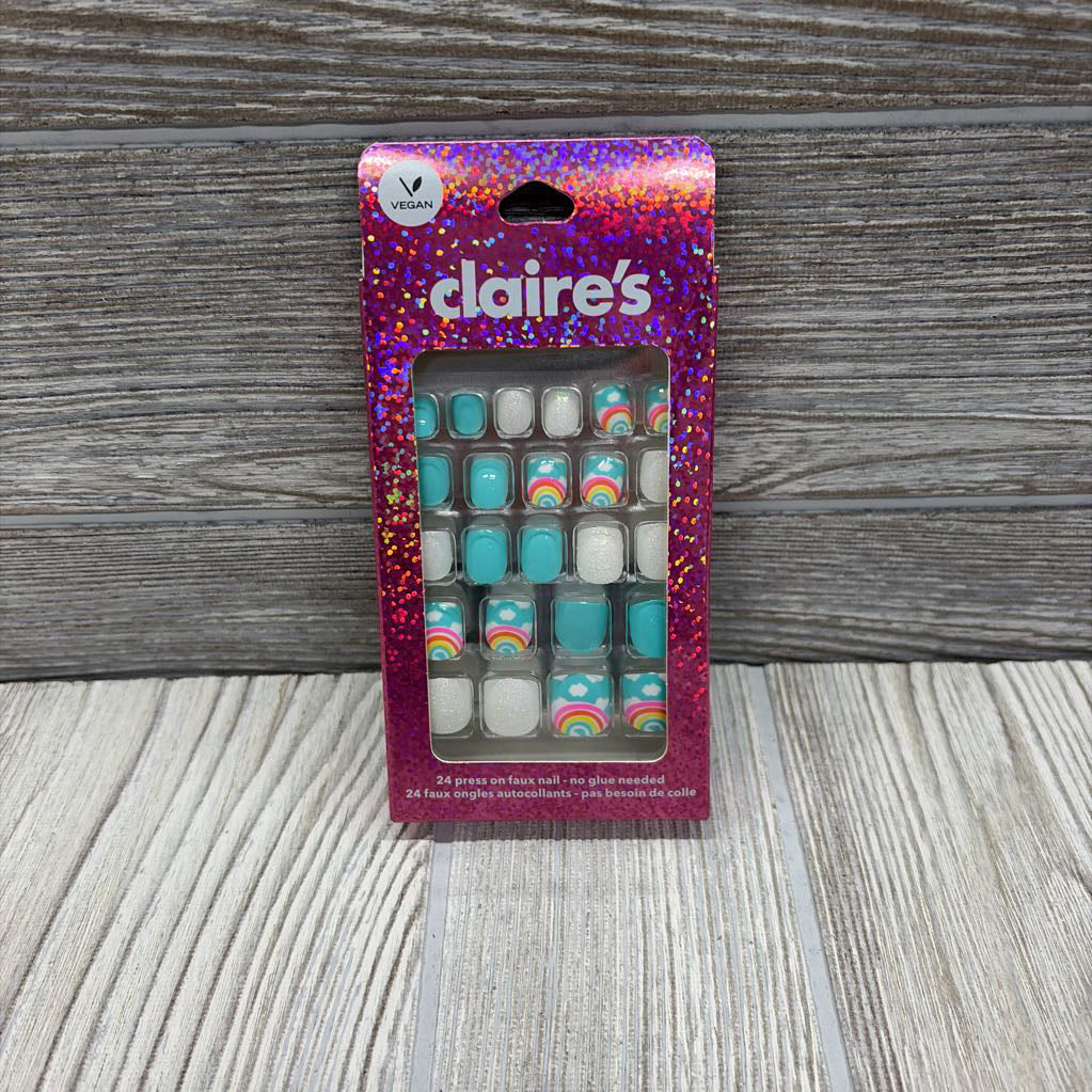 NEW Press On Nails 24 Nails Clouds