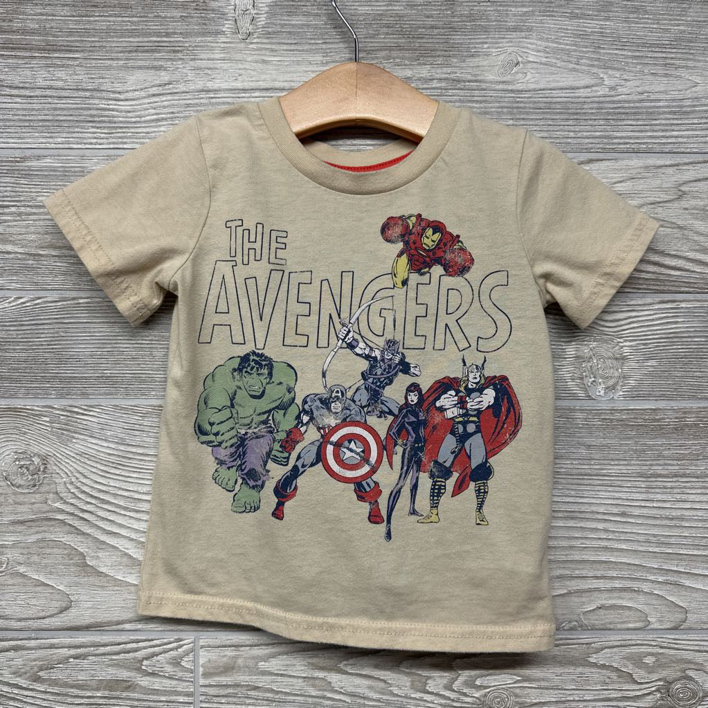 Shirt Avengers & Cargo Shorts 2t