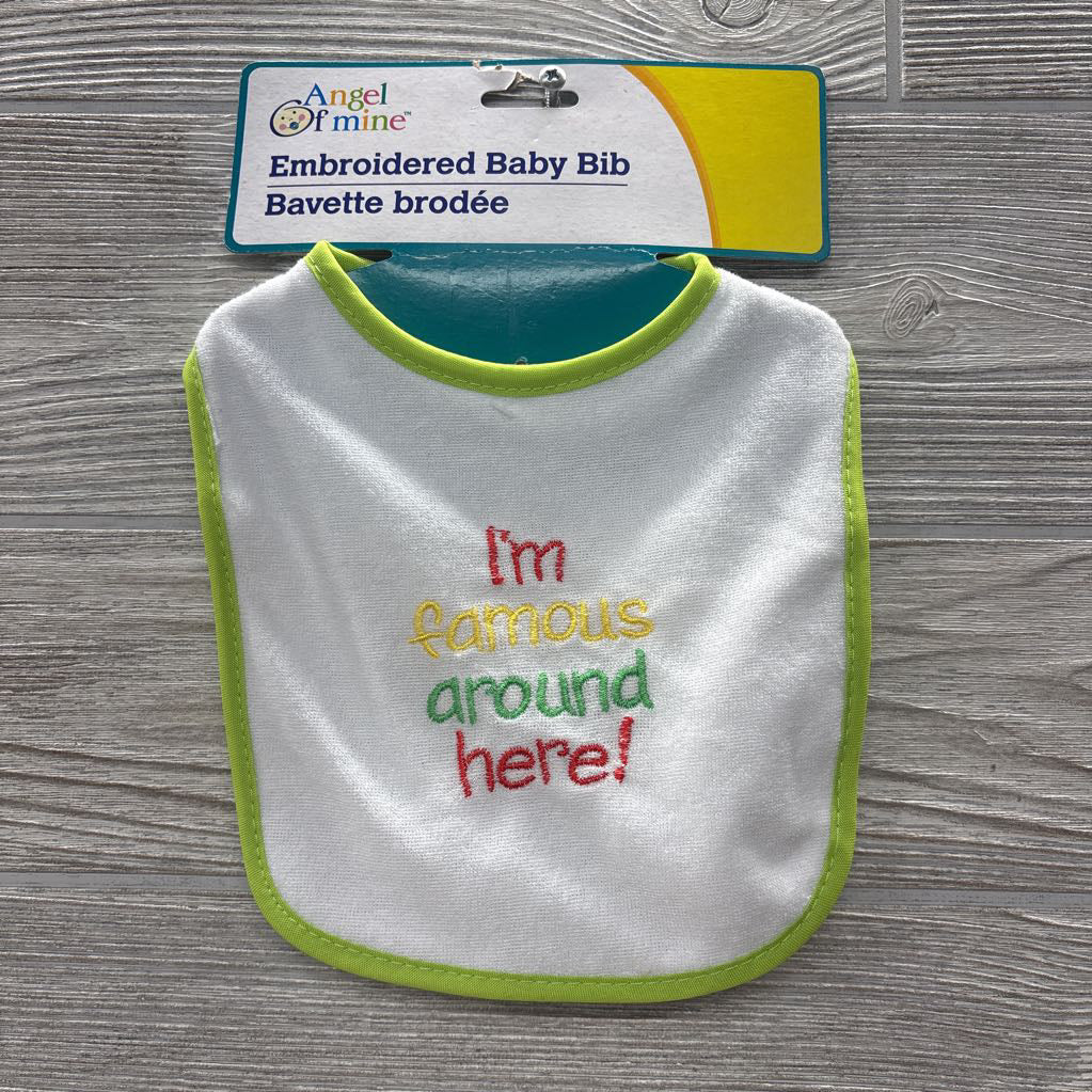 NEW Terry Bib "I'm Famous Around Here!"