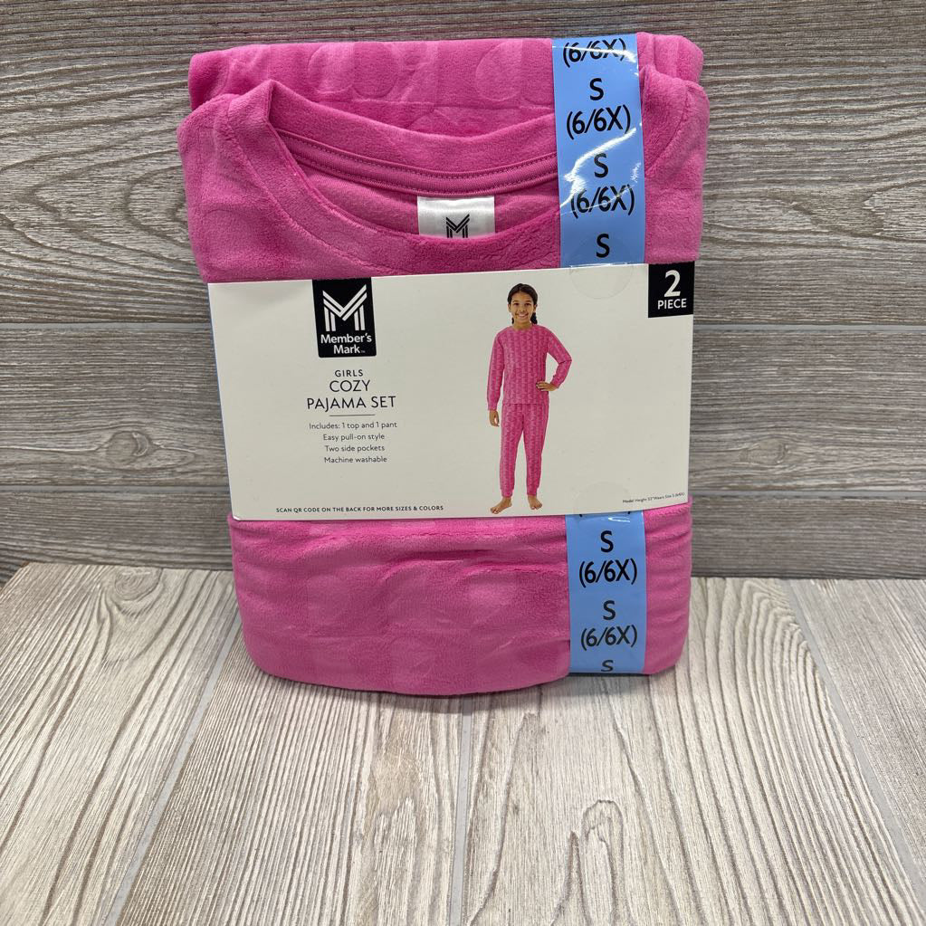 NEW 2 Pk Plush PJ Set 6
