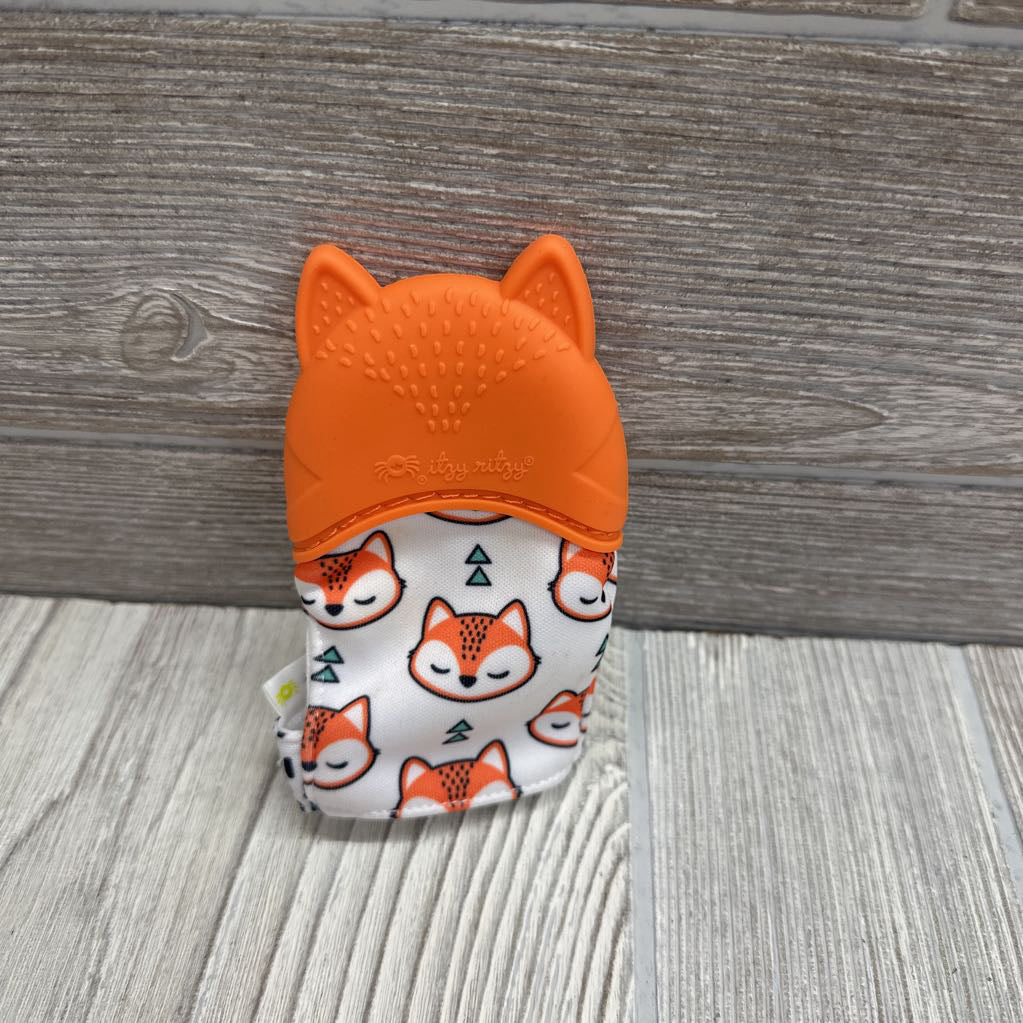 Teething Mitten Foxes