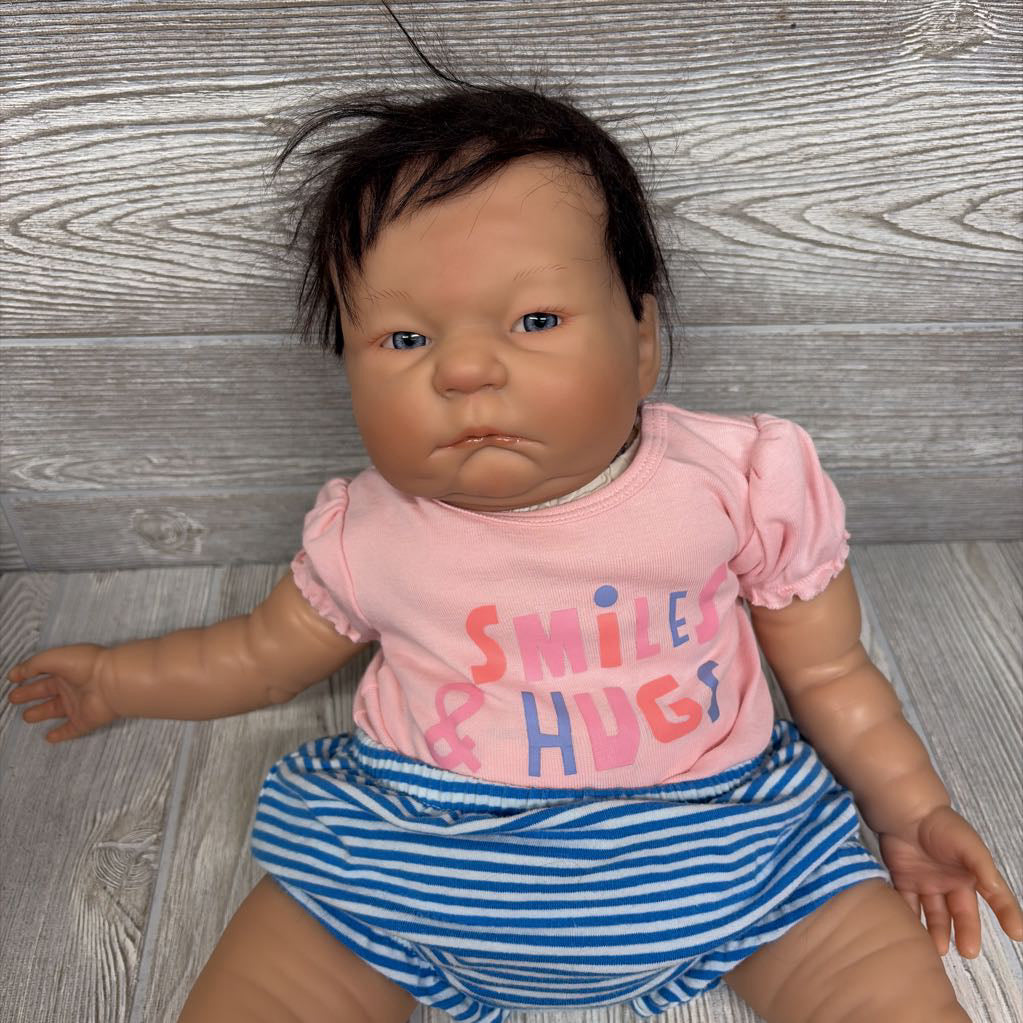 Life Like Baby Doll Smiles & Hugs Outfit