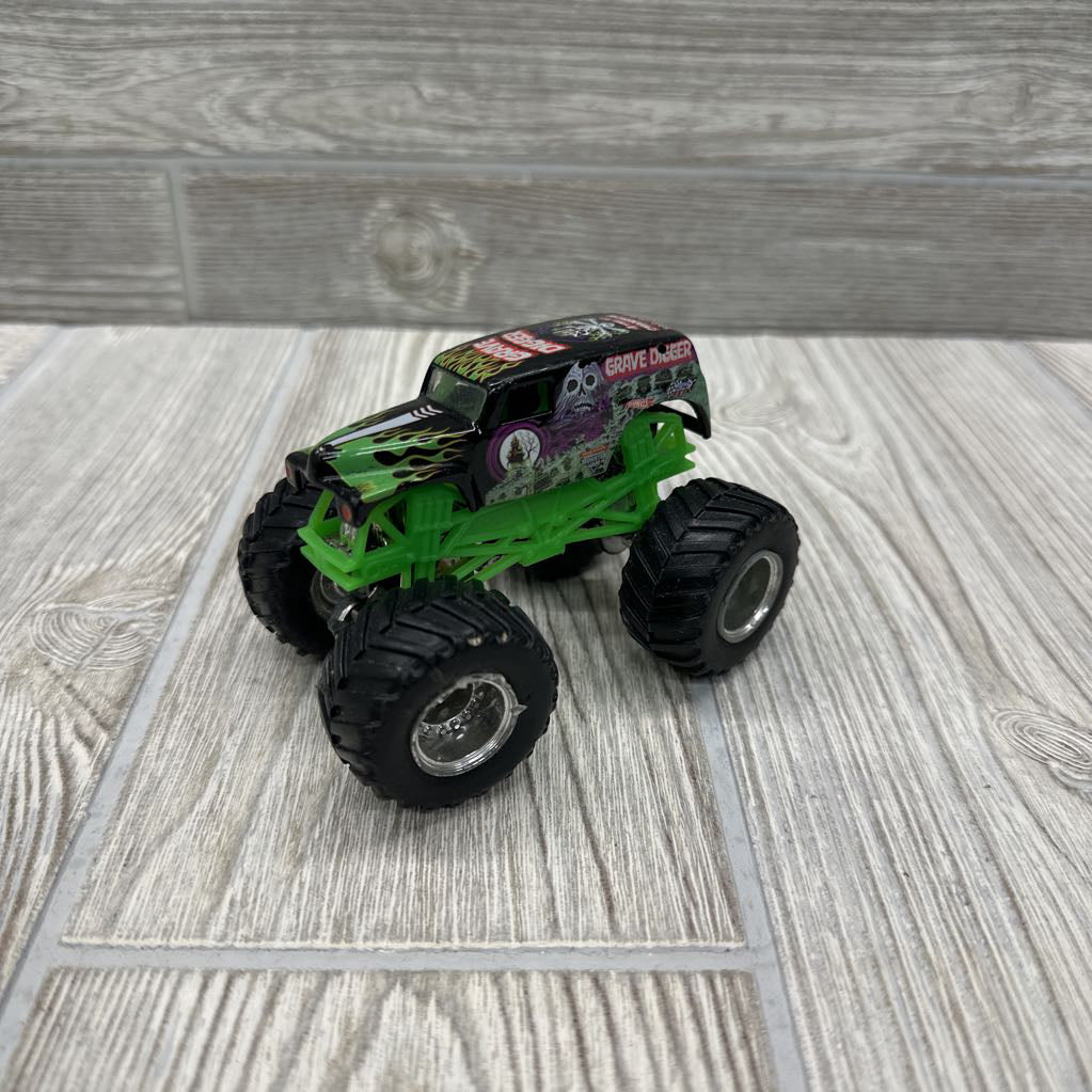 Monster Jam Grave Digger Die-Cast Vehicle
