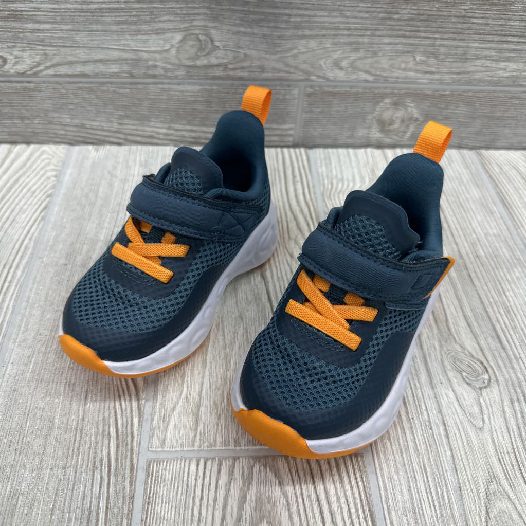 Peyton Performance Sneakers 5C