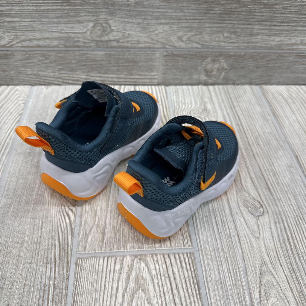 Peyton Performance Sneakers 5C
