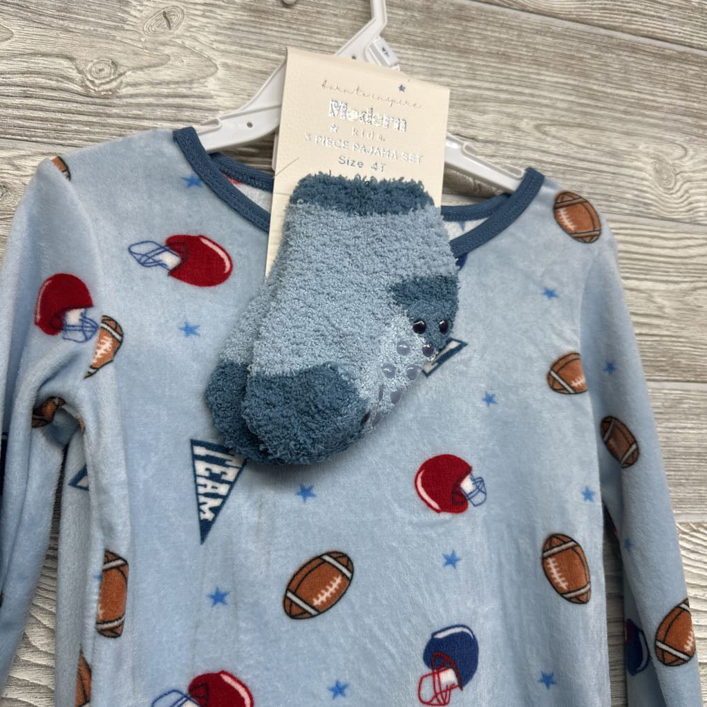 NEW 2 Pc Plush Pj Football & Socks 4t