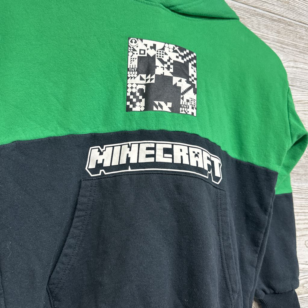 Hoodie Front Pocket 8