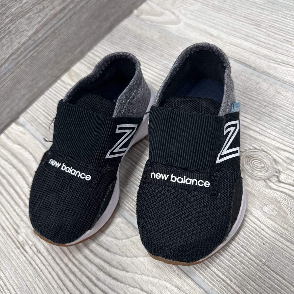 Roav Fresh Foam Slip On Sneakers 5c