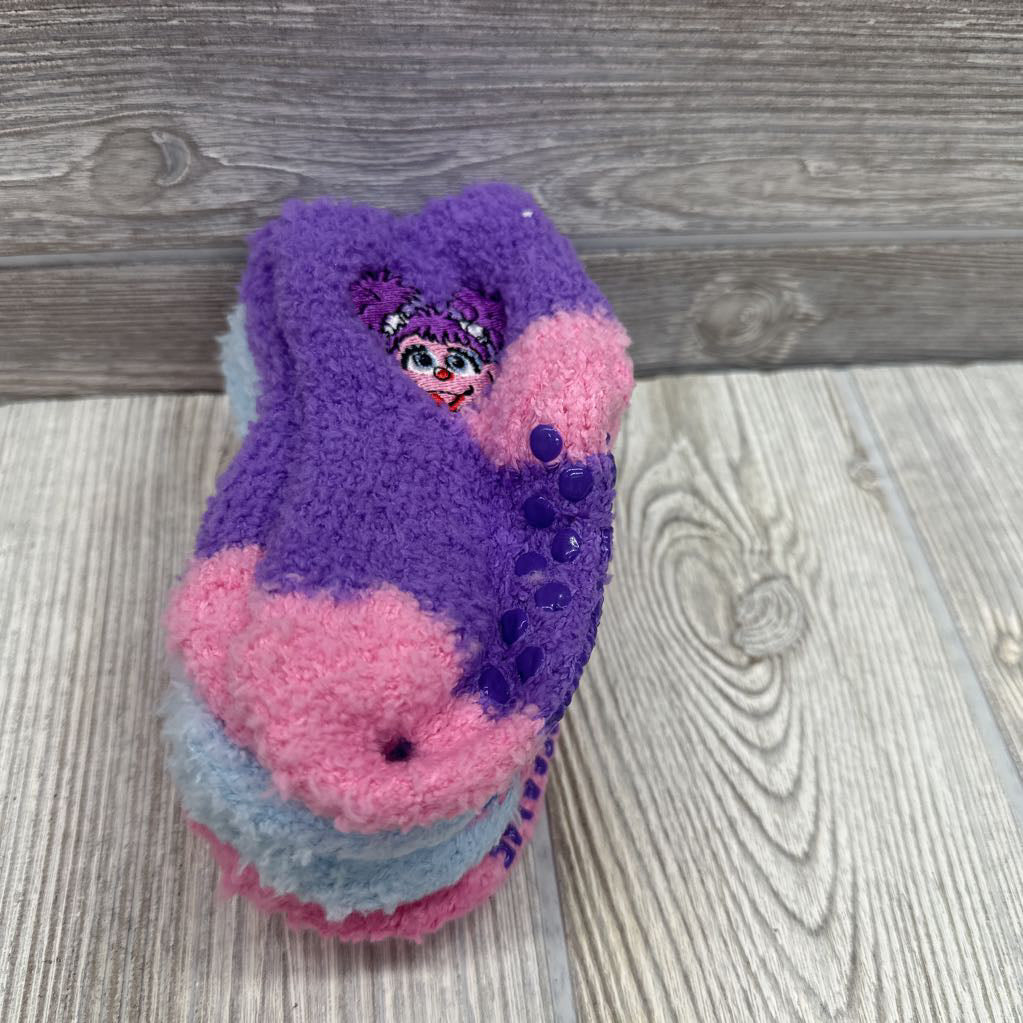NEW 3 Pk Plush Socks