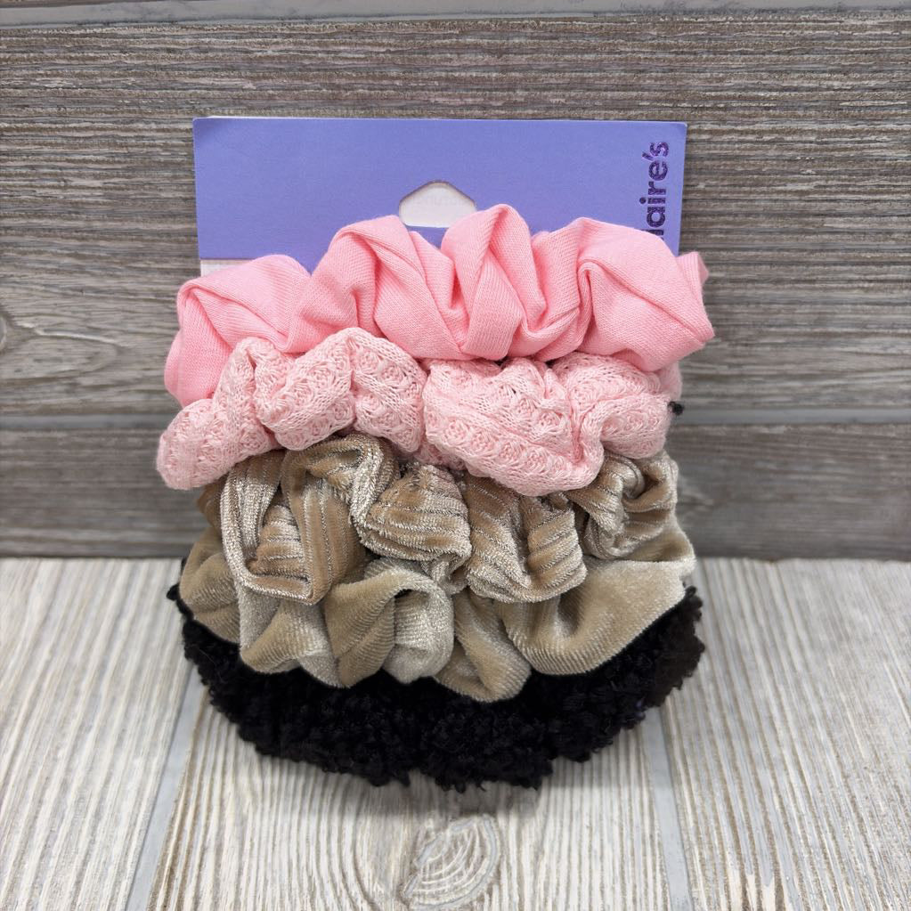 NEW 5 Pk Textured Scrunchies