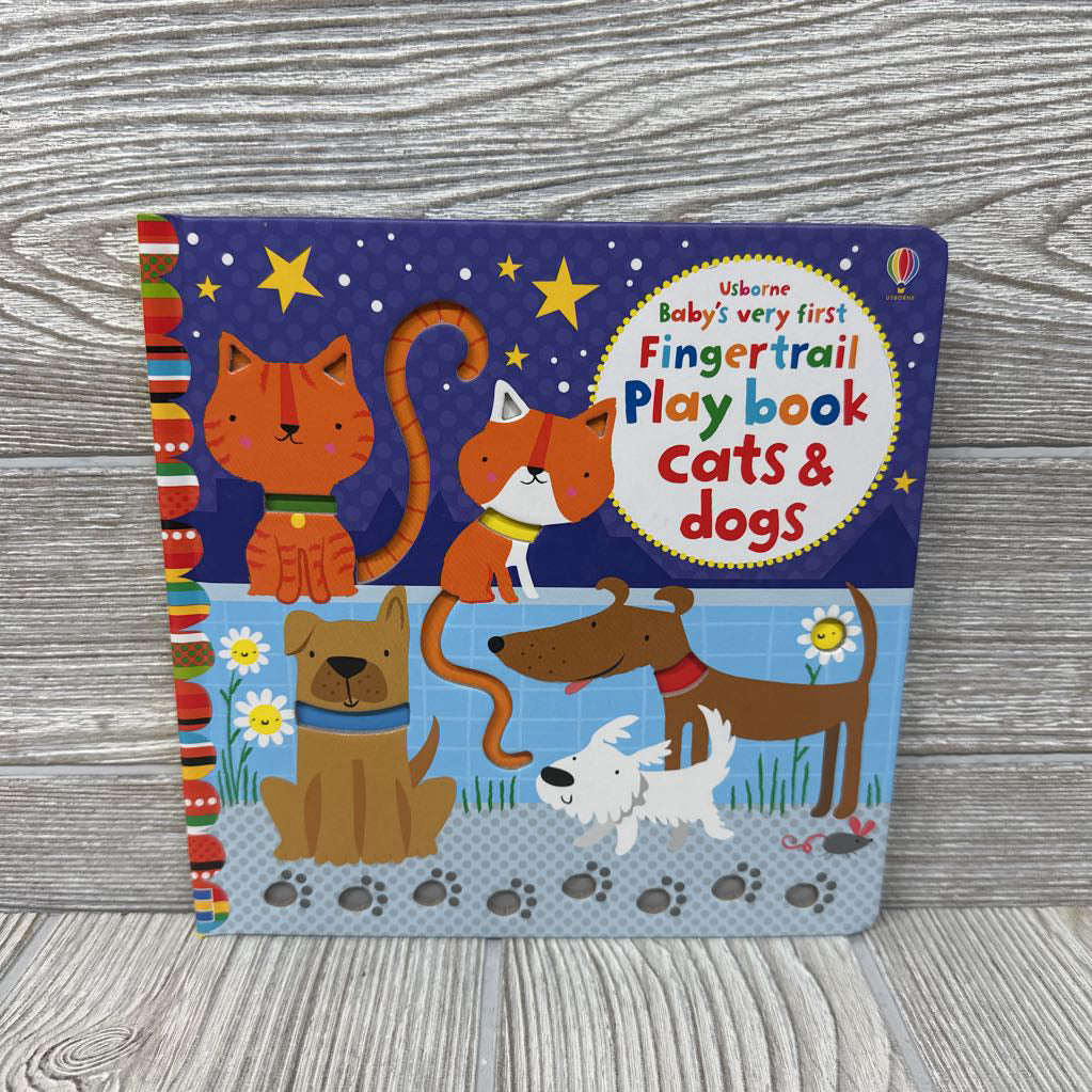 Usborne Fingertrail Playbook Cats & Dogs