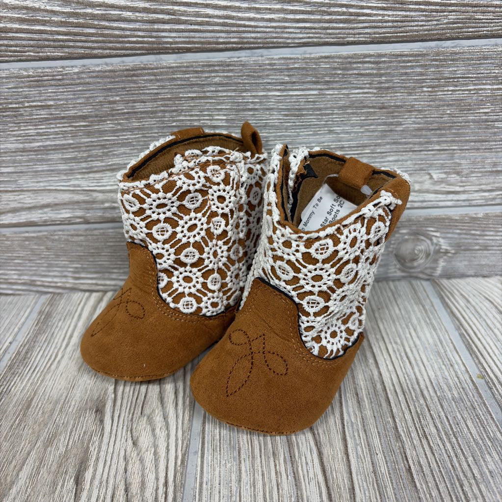 Soft Sole Eyelet Western Boots 2C