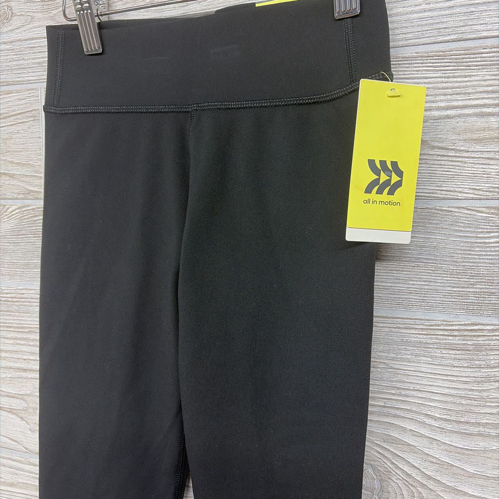 NEW Mid Rise Capri Leggings 8