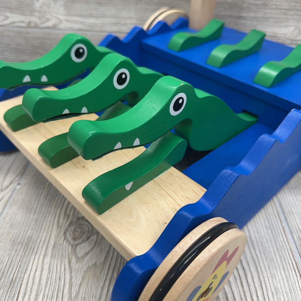 Chomp & Clack Alligator Push Toy