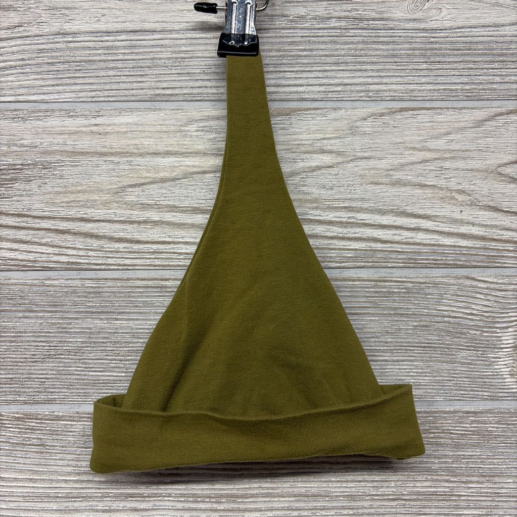 Gown & Hat 0-3M