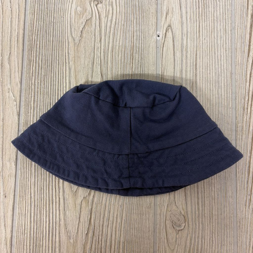 Polo Bodysuit Let's Bee Friends, French Terry Shorts Pooh & Sun Hat 3-6M