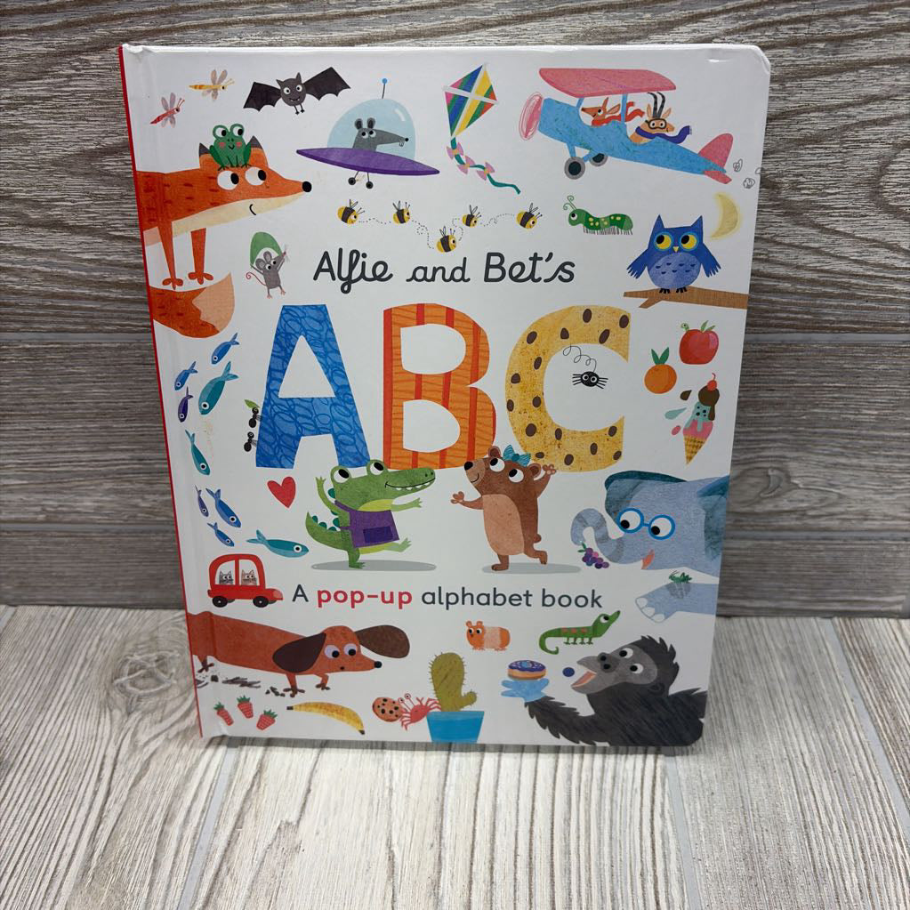 Alyie And Bet's ABC A Pop-Up Alphabet Book
