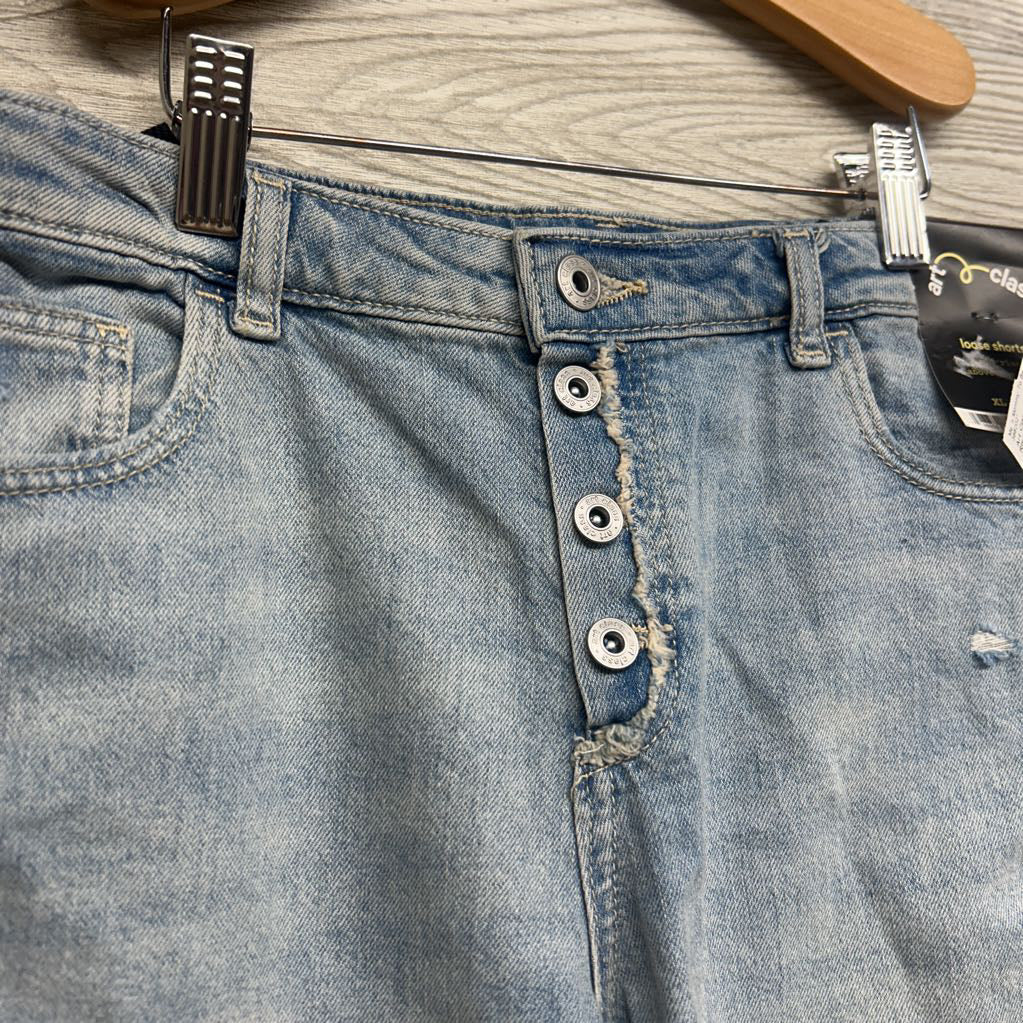 NEW Loose Mid Rise Above The Knee Denim Shorts 14