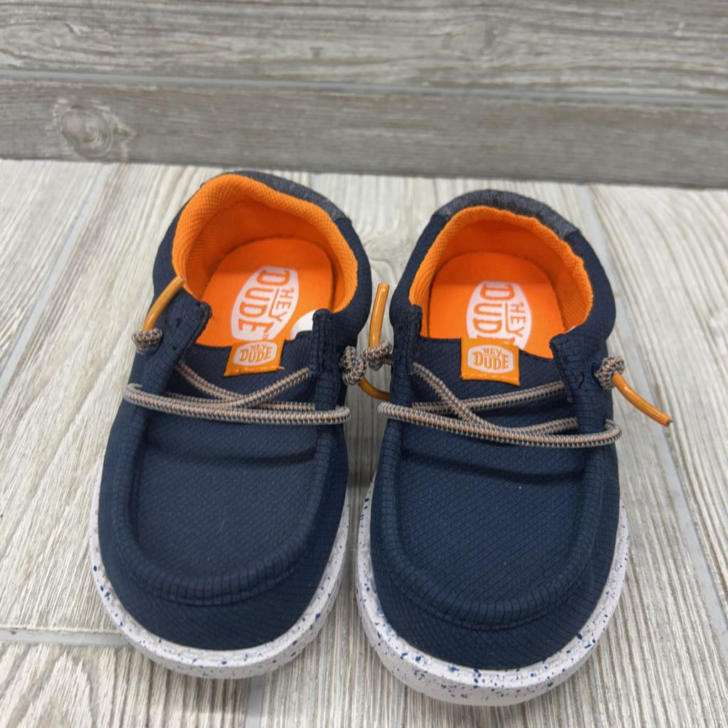 Wally Sport Grid Slip On Shoes 7c
