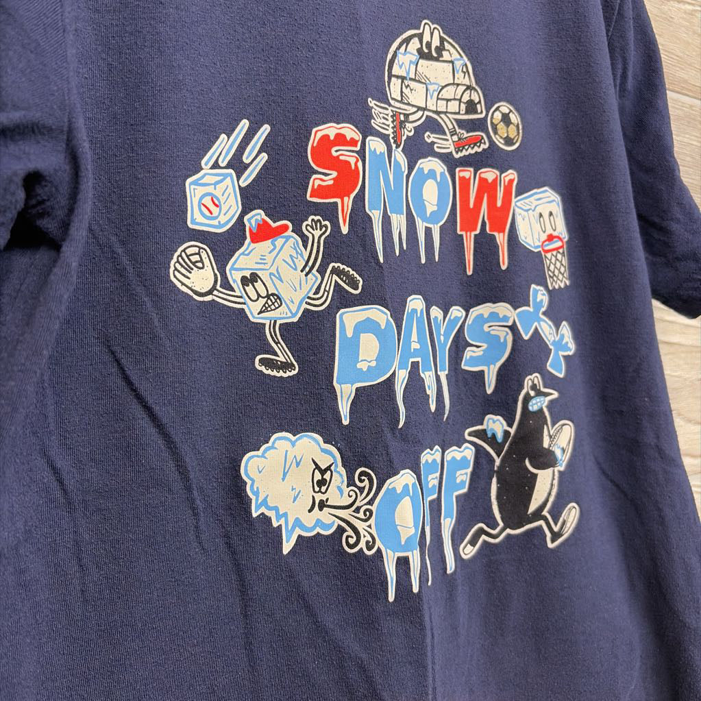 Shirt Snow Days Off 10-12 *