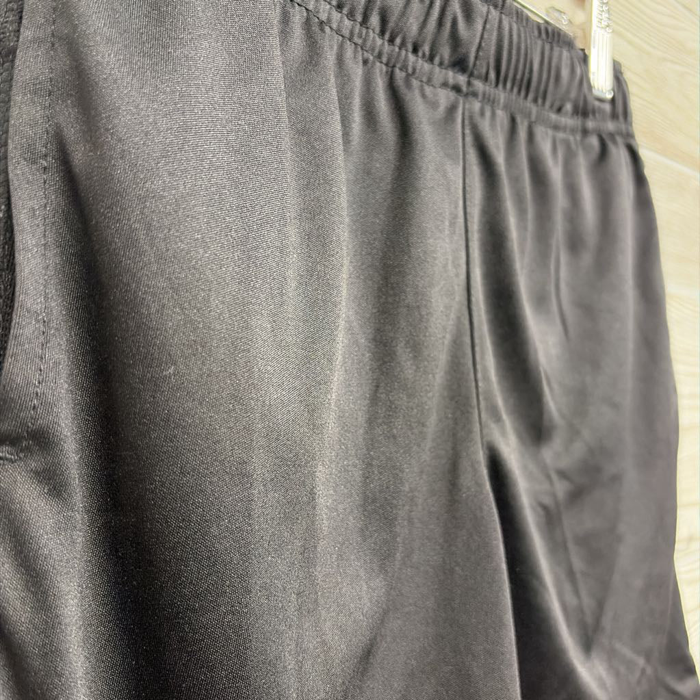 Active Shorts 8