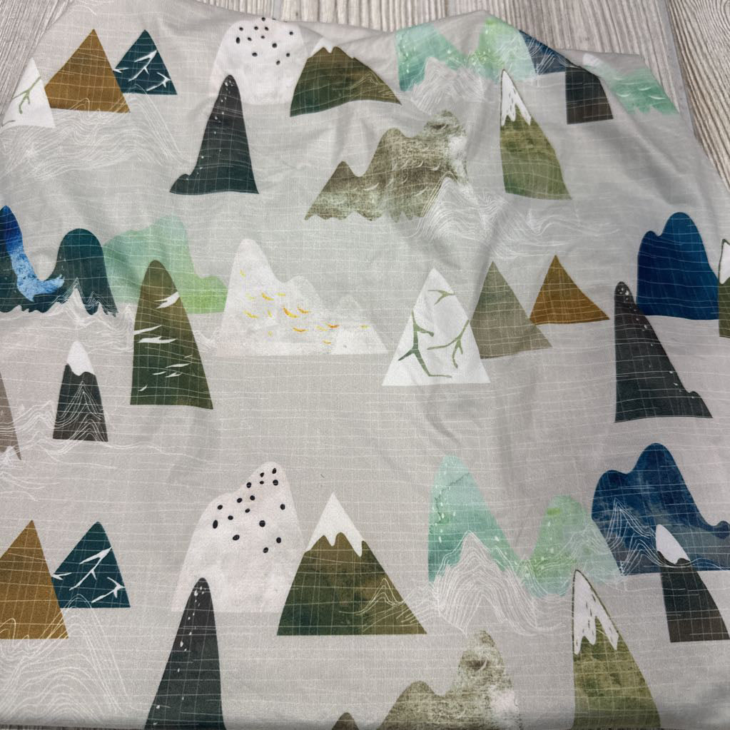 Changing Pad Sheet Mountains