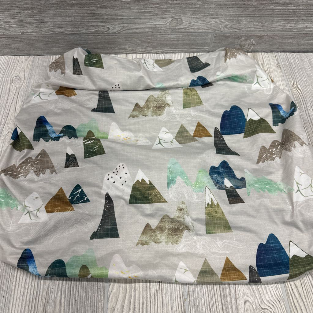 Changing Pad Sheet Mountains