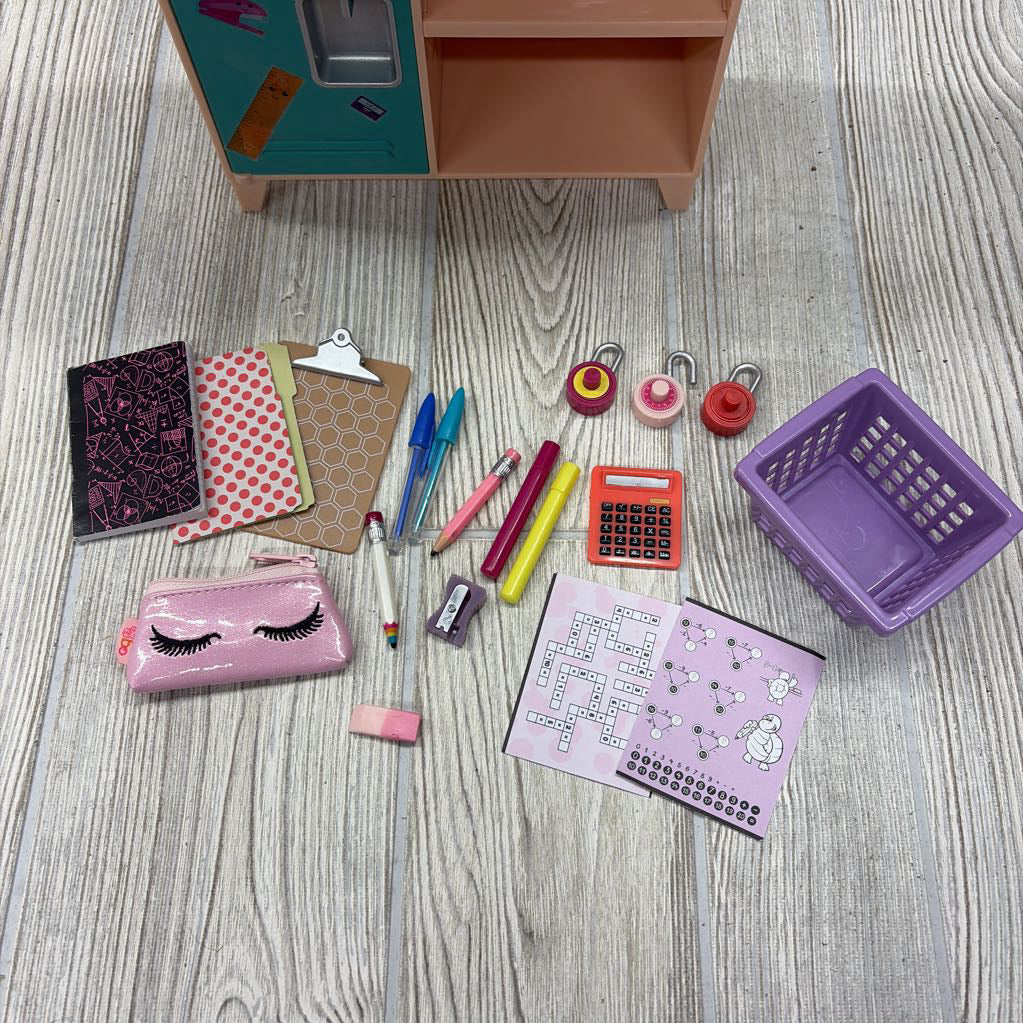 Cool School Locker & Accessories For 18" Doll