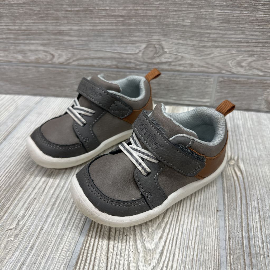 Miller Velcro Shoes 5c
